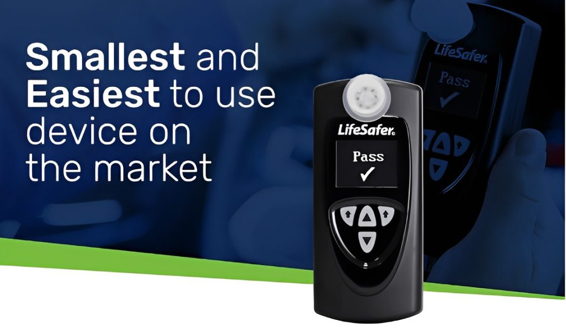 Breathalyzer device with a "Pass" message